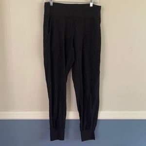 Lululemon women’s joggers leggings size 10 yoga pants